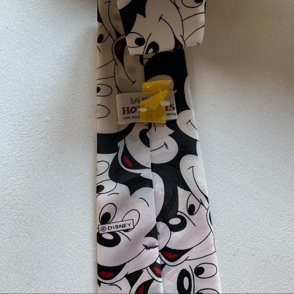 Mickey Mouse Tie - Picture 2 of 5